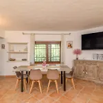 Giada Villa *